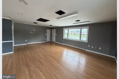 1 E Cherry Hill Road E #102, Reisterstown, MD 21136 - Photo 5