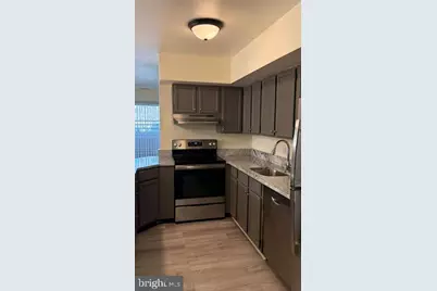 8103 Greenspring Way #8103B, Owings Mills, MD 21117 - Photo 35