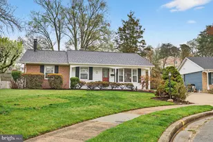 3 Bucksport Ct, Baltimore, MD 21228 - Photo 1