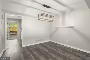 5827 Richardson Mews Square, Halethorpe, MD 21227 - Photo 9