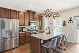 806 Foxleigh Wy, Middle River, MD 21220 - Photo 9