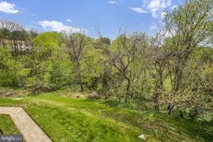 1 Summit Hill Ct, Catonsville, MD 21228 - Photo 15