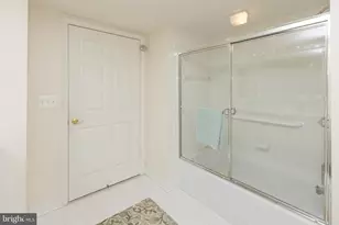 12300 Rosslare Ridge Rd, Lutherville Timonium, MD 21093 - Photo 29