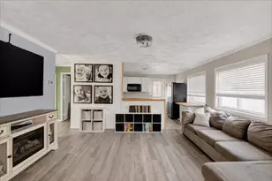 5 Gumwood Dr, Baltimore, MD 21220 - Photo 7