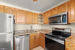 1 Smeton Pl, Towson, MD 21204 - Photo 15