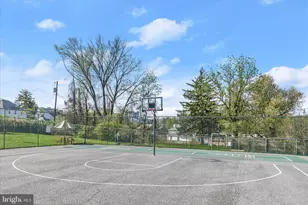 1 Smeton Pl, Towson, MD 21204 - Photo 33