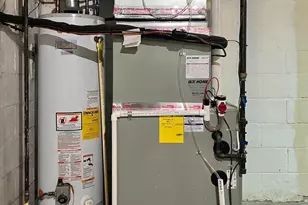 647 Dunwich Way, Baltimore, MD 21221 - Photo 9