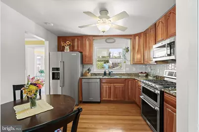 2005 Helmsby Road, Catonsville, MD 21228 - Photo 11