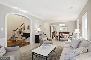 621 Dunloy Ct, Lutherville Timonium, MD 21093 - Photo 7