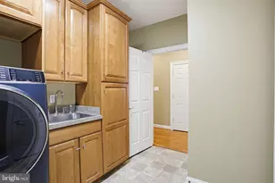 621 Dunloy Ct, Lutherville Timonium, MD 21093 - Photo 27