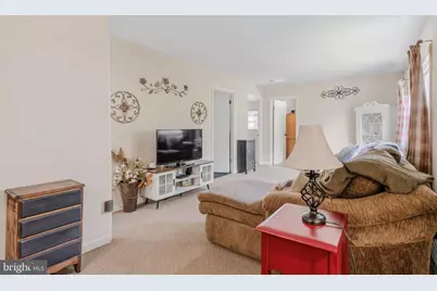 7316 Hughes Avenue, Baltimore, MD 21219 - Photo 13