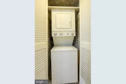 7 Slade Avenue #511, Baltimore, MD 21208 - Photo 21