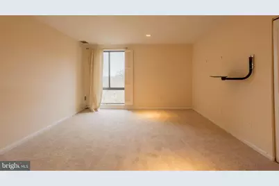 7 Slade Avenue #511, Baltimore, MD 21208 - Photo 31