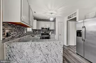 6681 Spring Mill Cir, Baltimore, MD 21207 - Photo 7