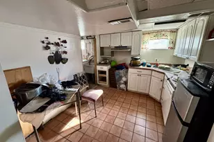 2725 North Point Rd, Dundalk, MD 21222 - Photo 11