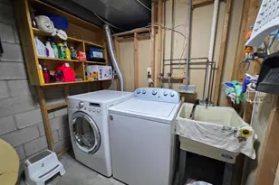 10 Casey Ct, Baltimore, MD 21228 - Photo 7