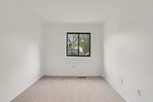 143 Bourbon Ct, Parkville, MD 21234 - Photo 17