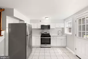 8061 Gray Haven Rd, Baltimore, MD 21222 - Photo 17