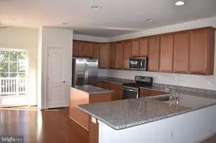 9421 Adelaide Ln, Owings Mills, MD 21117 - Photo 7