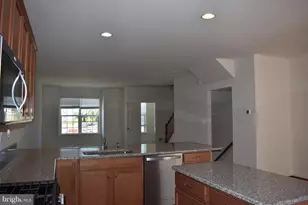 9421 Adelaide Ln, Owings Mills, MD 21117 - Photo 11