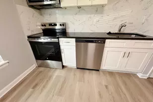 9226 Throgmorton Rd, Baltimore, MD 21234 - Photo 3