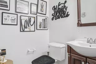 12 Sundown Ct, Baltimore, MD 21206 - Photo 9