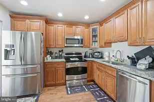 12 Sundown Ct, Baltimore, MD 21206 - Photo 7