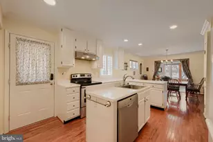 6928 N River Dr, Middle River, MD 21220 - Photo 11