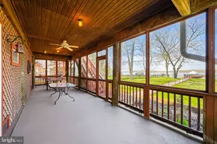 6928 N River Dr, Middle River, MD 21220 - Photo 27