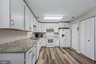 61 Shetland Cir, Reisterstown, MD 21136 - Photo 11