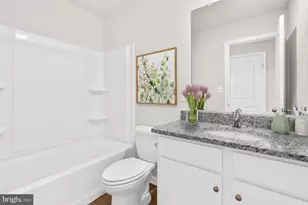 8127 Bartholomew Ct, Baltimore, MD 21206 - Photo 37