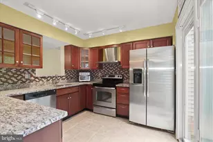 728 Marianne Ln, Catonsville, MD 21228 - Photo 5