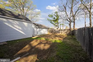 1812 Kitty Hawk Rd, Essex, MD 21221 - Photo 23