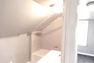 8220 Cornwall Rd, Baltimore, MD 21222 - Photo 13