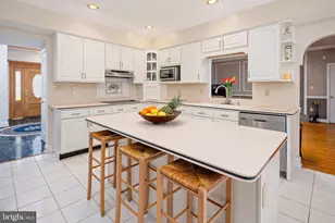 6 Chamaral Ct, Cockeysville, MD 21030 - Photo 13