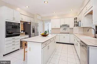 6 Chamaral Ct, Cockeysville, MD 21030 - Photo 15