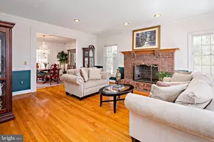 6 Chamaral Ct, Cockeysville, MD 21030 - Photo 5