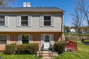 17 Woodenbridge Ct, Reisterstown, MD 21136 - Photo 1