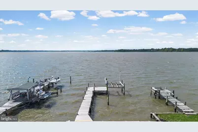 9120 Hinton Avenue, Sparrows Point, MD 21219 - Photo 3