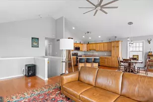 9120 Hinton Ave, Sparrows Point, MD 21219 - Photo 27