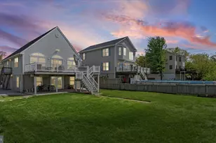 9120 Hinton Ave, Sparrows Point, MD 21219 - Photo 3