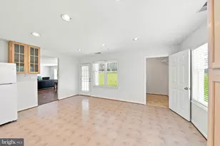 4550 Chaucer Way, Owings Mills, MD 21117 - Photo 11