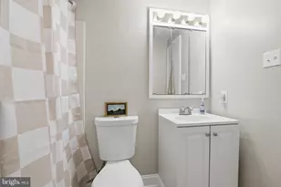 31 Kilbeggan Green, Baltimore, MD 21236 - Photo 17