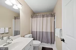 1 Winterberry Ct, Cockeysville, MD 21030 - Photo 15