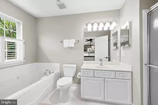 1 Winterberry Ct, Cockeysville, MD 21030 - Photo 13