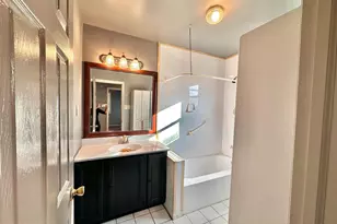 103R Waelchli Ave, Halethorpe, MD 21227 - Photo 11