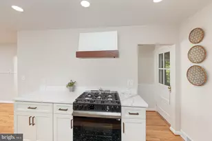 571 Woodbine Ave, Baltimore, MD 21204 - Photo 5