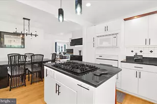 8209 Peach Orchard Rd, Baltimore, MD 21222 - Photo 17