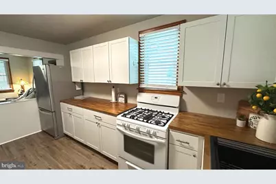 89 Wise Avenue, Baltimore, MD 21222 - Photo 11