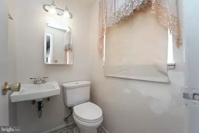 1107 Regina Drive, Baltimore, MD 21227 - Photo 19